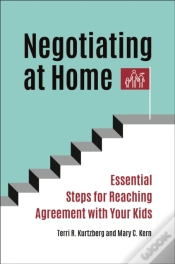 Capa do artigo Negotiating At Home