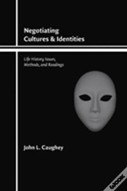 Capa do artigo Negotiating Cultures And Identities
