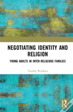 Capa do artigo Negotiating Identity And Religion