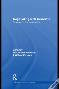 Capa do artigo Negotiating With Terrorists