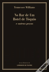 No Bar de Um Hotel de Tóquio