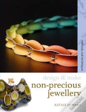 Capa do artigo Non-Precious Jewellery