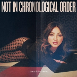 Capa do artigo Not in Chronological Order - Vinil