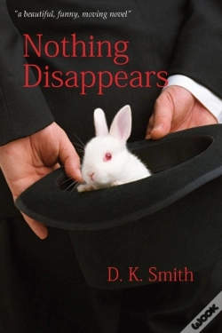 Capa do artigo Nothing Disappears