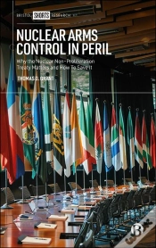 Capa do artigo Nuclear Arms Control In Peril