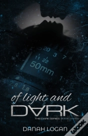 Capa do artigo Of Light And Dark: A Thrilling Romantic