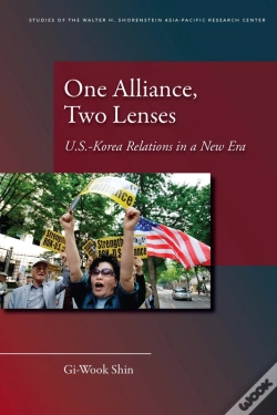 Capa do artigo One Alliance, Two Lenses