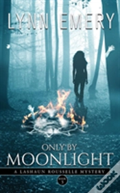 Capa do artigo Only By Moonlight