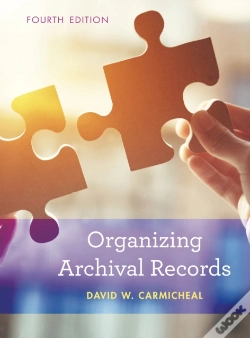 Capa do artigo Organizing Archival Records
