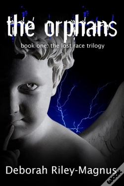 Capa do artigo Orphans: Book One