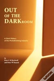 Capa do artigo Out Of The Darkroom