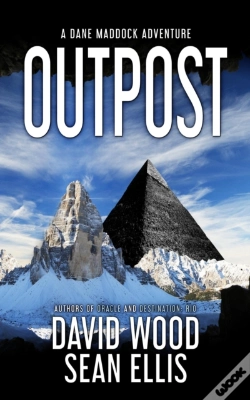 Capa do artigo Outpost- A Dane Maddock Adventure