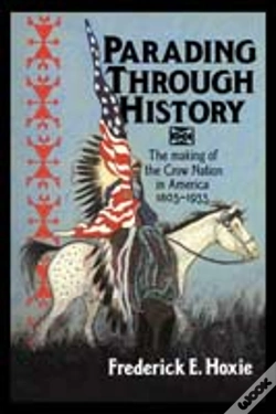Capa do artigo Parading Through History