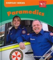 Capa do artigo Paramedics