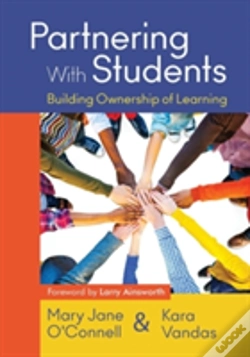 Capa do artigo Partnering With Students