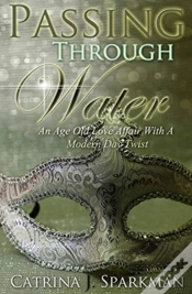 Capa do artigo Passing Through Water