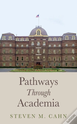 Capa do artigo Pathways Through Academia