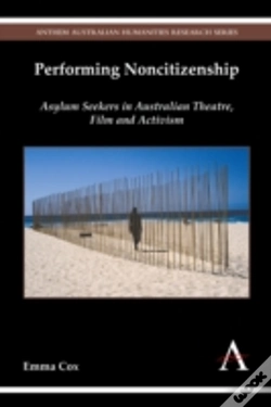 Capa do artigo Performing Noncitizenship