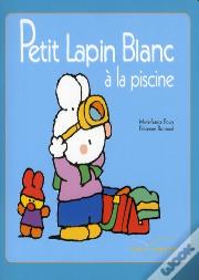 Petit Lapin Blanc À La Piscine