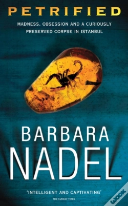 Capa do artigo Petrified (Inspector Ikmen Mystery 6)
