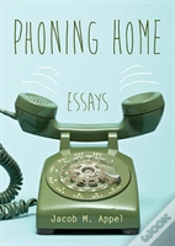 Capa do artigo Phoning Home