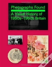 Capa do artigo Photographs Found