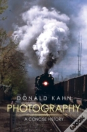 Capa do artigo Photography: A Concise History