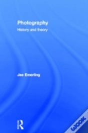 Capa do artigo Photography: History And Theory