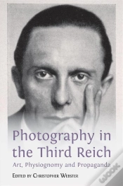 Capa do artigo Photography In The Third Reich