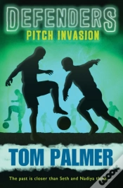 Capa do artigo Pitch Invasion