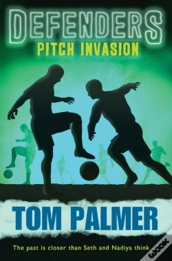 Capa do artigo Pitch Invasion