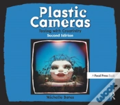 Capa do artigo Plastic Cameras: Toying With Creativity
