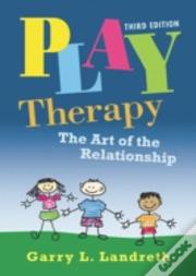 Play Therapy (Landreth) Book & Video Set