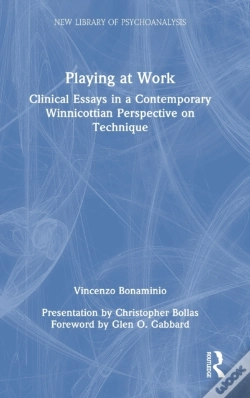 Capa do artigo Playing At Work