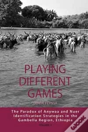Capa do artigo Playing Different Games