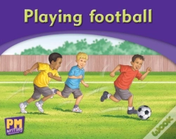 Capa do artigo Playing Football