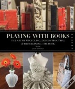 Capa do artigo Playing With Books /Anglais
