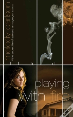 Capa do artigo Playing With Fire