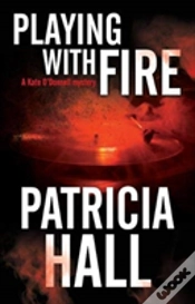Capa do artigo Playing With Fire