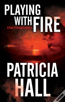 Capa do artigo Playing With Fire