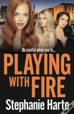Capa do artigo Playing With Fire