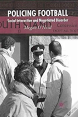 Capa do artigo Policing Football