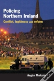 Capa do artigo Policing Northern Ireland