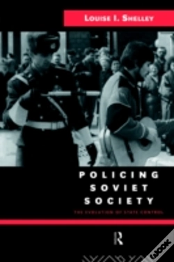 Capa do artigo Policing Soviet Society