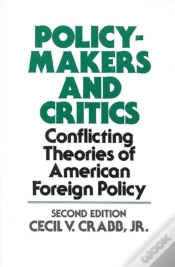 Capa do artigo Policy Makers And Critics
