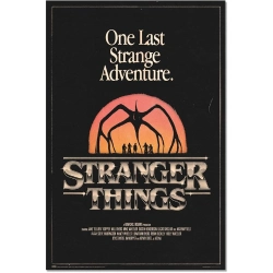 Capa do artigo Poster Stranger Things - One Last Strange Adventure
