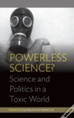 Capa do artigo Powerless Science?