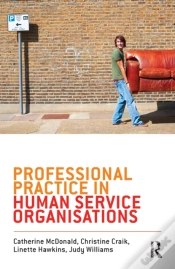 Capa do artigo Professional Practice In Human Service Organisations