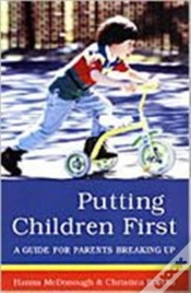 Capa do artigo Putting Children First