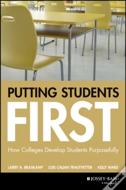 Capa do artigo Putting Students First